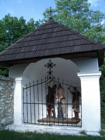 magyarpolany04.jpg