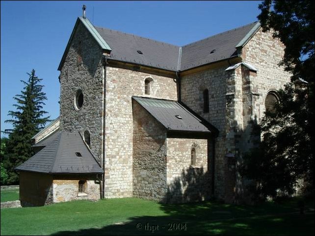 ciszterci_04_05.jpg