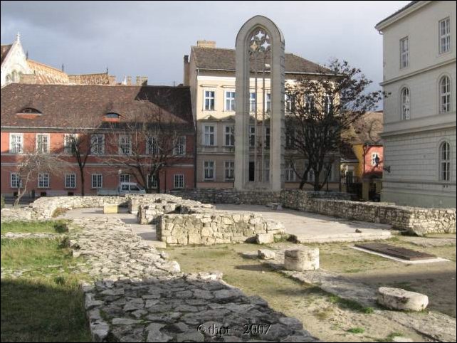 mariamagdolna_07_25.jpg