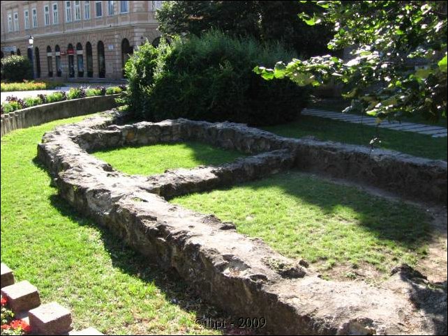 sztmihaly_09_04.jpg