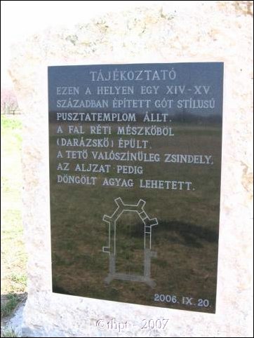 pusztatemplomrom04.jpg