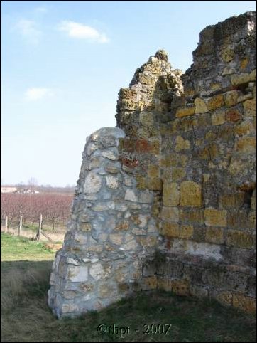 pusztatemplomrom14.jpg
