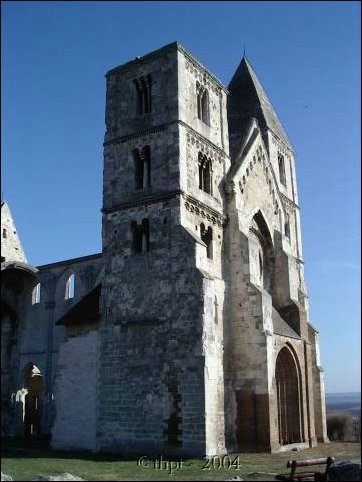 zsambek_04_001.jpg